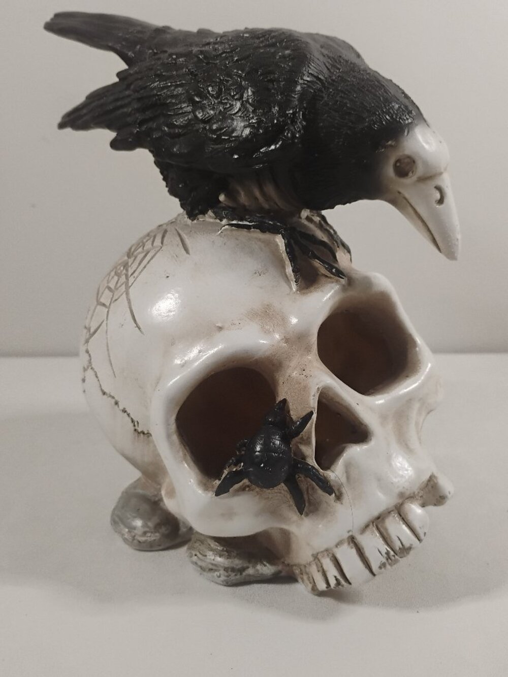 Halloween Table Decor Gothic Raven on Skull Figurine With Spooky Spider